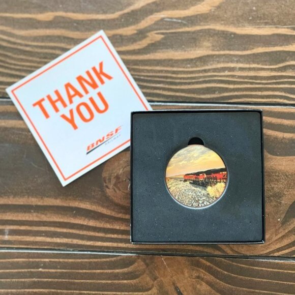 NEW 2022 BNSF Railway Commemorative Injury Free Safety Coin-Railroad - Picture 6 of 8